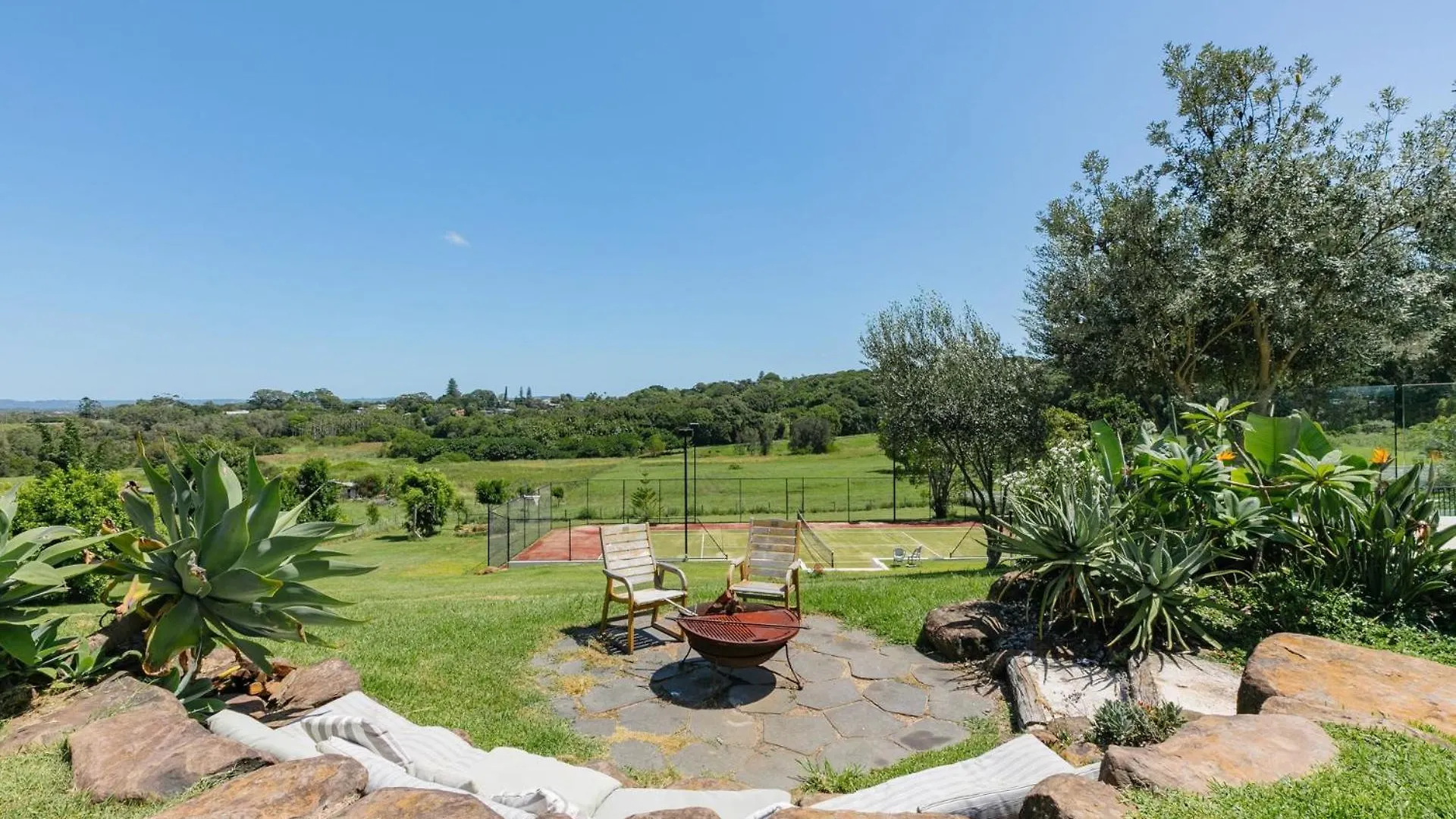 Boulders Beach Retreat Lennox Head